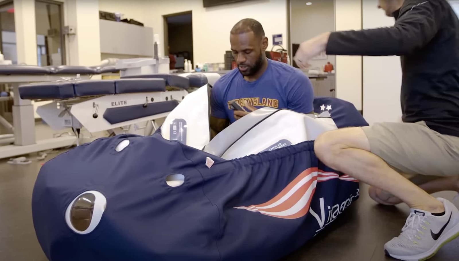 Lebron James is seen entering a soft-shell hyperbaric chamber.